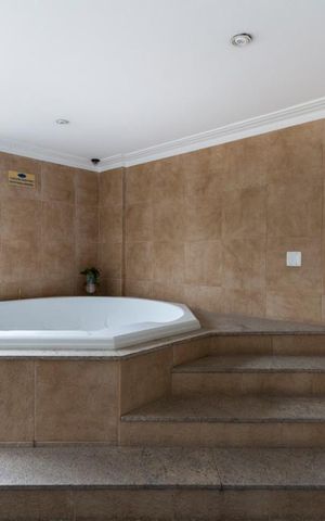 Apartamento à venda com 37m², 1 quarto e 1 vagaSpa