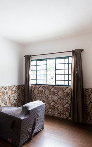 Casa à venda com 500m², 2 quartos e 8 vagasSala