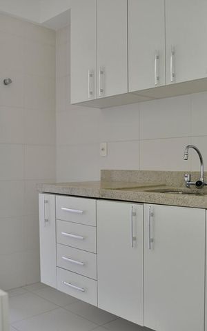 Apartamento à venda com 69m², 2 quartos e 1 vagaCozinha