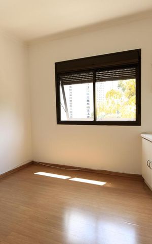 Apartamento à venda com 180m², 4 quartos e 3 vagasQuarto 2