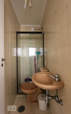 Apartamento à venda com 180m², 4 quartos e 3 vagasBanheiro de serviço