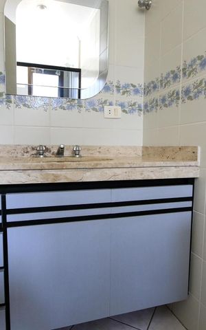 Apartamento à venda com 180m², 4 quartos e 3 vagasSuite