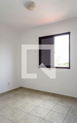 Apartamento para alugar com 86m², 3 quartos e 2 vagas Apartamento para alugar com 86m², 3 quartos e 2 vagasSuite