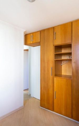 Apartamento à venda com 64m², 2 quartos e 1 vagaQuarto 2