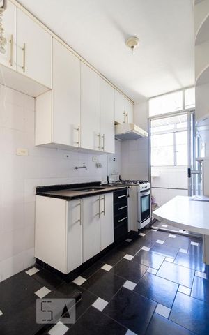 Apartamento à venda com 64m², 2 quartos e 1 vagaCozinha