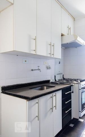 Apartamento à venda com 64m², 2 quartos e 1 vagaCozinha