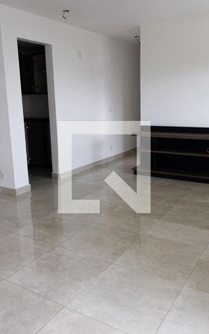 Apartamento à venda com 93m², 2 quartos e 2 vagas Apartamento à venda com 93m², 2 quartos e 2 vagasSala