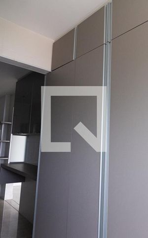Apartamento à venda com 93m², 2 quartos e 2 vagas Apartamento à venda com 93m², 2 quartos e 2 vagasÁrea de serviço