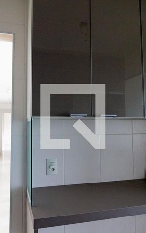 Apartamento à venda com 93m², 2 quartos e 2 vagas Apartamento à venda com 93m², 2 quartos e 2 vagasCozinha - Armários