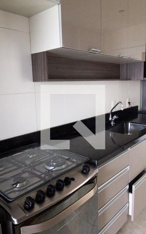 Apartamento à venda com 93m², 2 quartos e 2 vagas Apartamento à venda com 93m², 2 quartos e 2 vagasCozinha - Armários