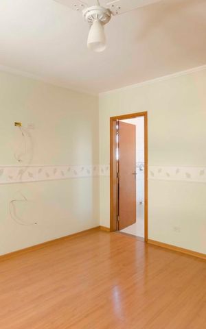 Casa à venda com 325m², 3 quartos e 6 vagasSuíte 3