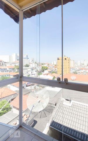 Casa à venda com 325m², 3 quartos e 6 vagasSacada Suíte 2