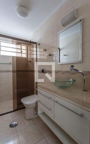 Apartamento para alugar com 120m², 2 quartos e 1 vaga Apartamento para alugar com 120m², 2 quartos e 1 vagaBanheiro 2