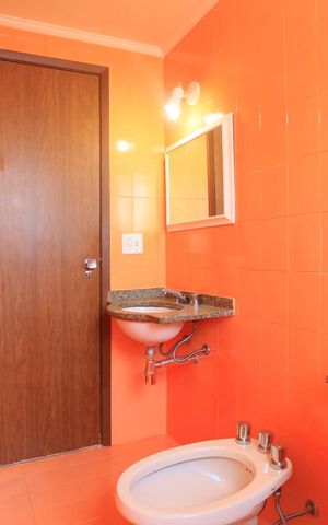 Apartamento para alugar com 67m², 2 quartos e 2 vagasBanheiro 