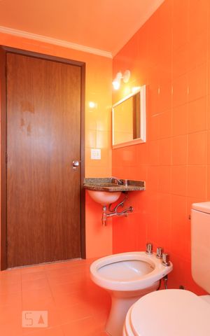 Apartamento para alugar com 67m², 2 quartos e 2 vagasBanheiro 