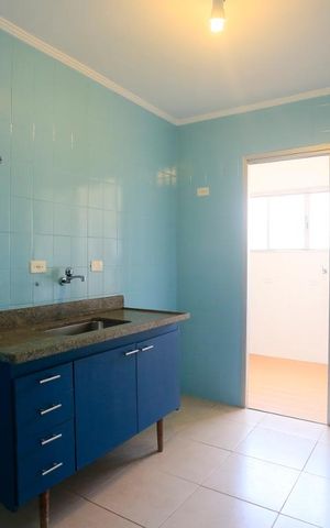 Apartamento para alugar com 67m², 2 quartos e 2 vagasCozinha