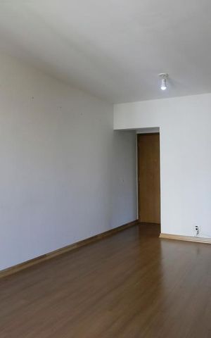 Apartamento para alugar com 67m², 2 quartos e 2 vagasSala