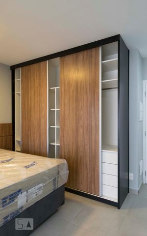Studio para alugar com 35m², 1 quarto e 1 vagaStudio (Armários)