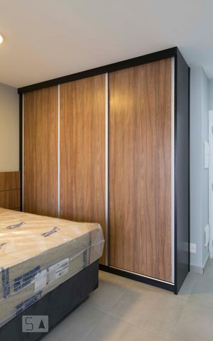 Studio para alugar com 35m², 1 quarto e 1 vagaStudio (Armários)