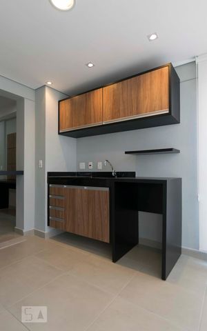 Studio para alugar com 35m², 1 quarto e 1 vagaVaranda Gourmet (Armários)
