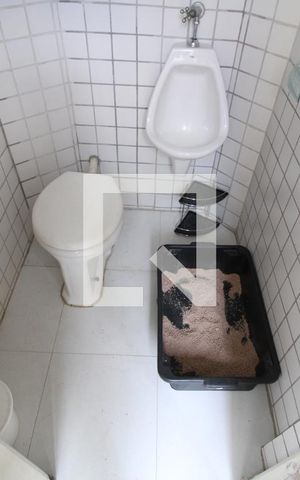 Apartamento à venda com 110m², 3 quartos e sem vagaBanheiro de serviço 