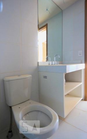Apartamento para alugar com 60m², 2 quartos e 2 vagasBanheiro 