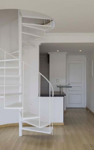 Apartamento à venda com 65m², 1 quarto e 1 vaga1o. Andar - Sala