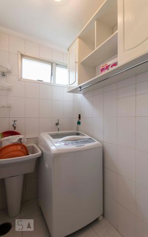 Apartamento à venda com 65m², 1 quarto e 1 vaga2o. Andar - Área de serviço