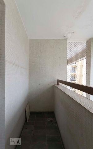 Apartamento à venda com 65m², 1 quarto e 1 vaga2o. Andar - Quarto - Varanda