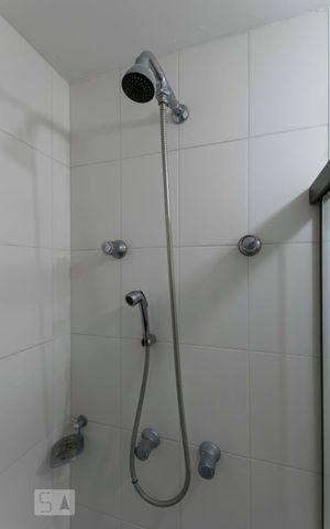Apartamento à venda com 78m², 2 quartos e 1 vagaBanheiro social (Chuveiro)
