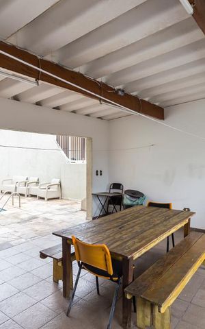 Casa à venda com 375m², 4 quartos e 2 vagasVaranda