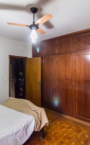 Casa à venda com 375m², 4 quartos e 2 vagasSuíte 1
