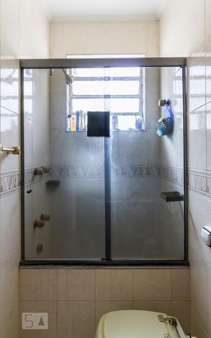 Casa à venda com 375m², 4 quartos e 2 vagasBanheiro