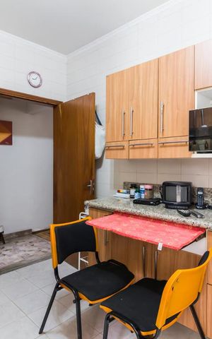 Casa à venda com 375m², 4 quartos e 2 vagasCozinha