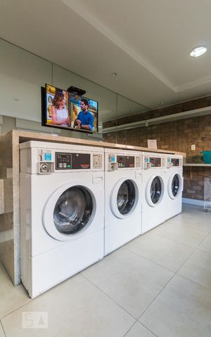 Studio para alugar com 33m², 1 quarto e 1 vaga Studio para alugar com 33m², 1 quarto e 1 vagaLavanderia - Condomínio