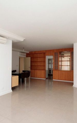 Apartamento à venda com 210m², 4 quartos e 2 vagasSala