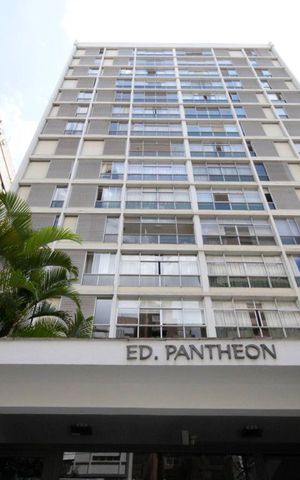 Apartamento à venda com 210m², 4 quartos e 2 vagasFachada