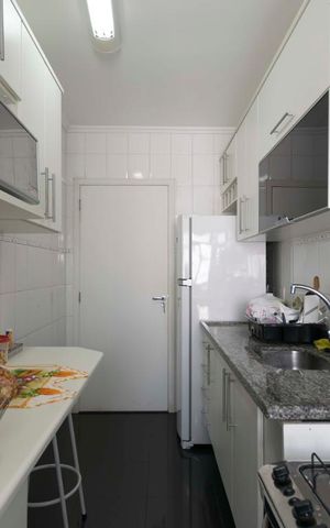 Apartamento à venda com 63m², 2 quartos e 1 vagaCozinha