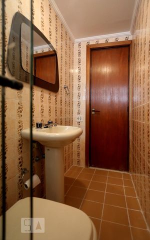 Apartamento para alugar com 148m², 3 quartos e 1 vaga Apartamento para alugar com 148m², 3 quartos e 1 vagaBanheiro
