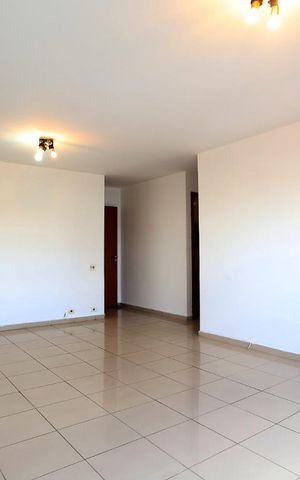 Apartamento para alugar com 148m², 3 quartos e 1 vaga Apartamento para alugar com 148m², 3 quartos e 1 vagaSala