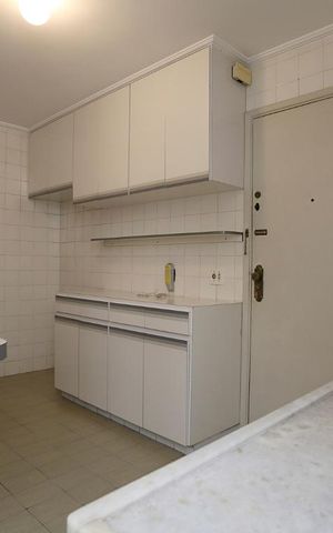 Apartamento para alugar com 148m², 3 quartos e 1 vaga Apartamento para alugar com 148m², 3 quartos e 1 vagaCozinha