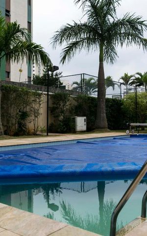 Apartamento para alugar com 80m², 2 quartos e 2 vagasÁrea comum - Piscina