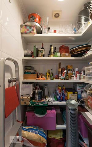 Apartamento para alugar com 80m², 2 quartos e 2 vagasÁrea de serviço - Despensa