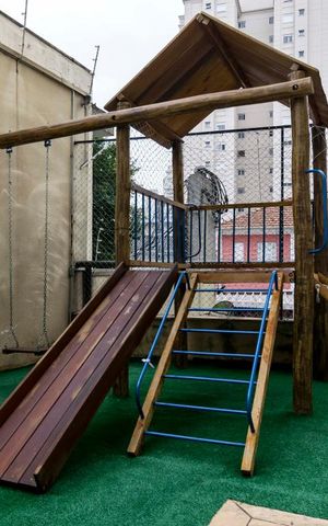 Apartamento para alugar com 80m², 2 quartos e 2 vagasÁrea comum - Playground