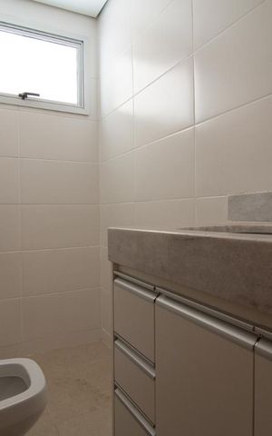 Apartamento para alugar com 140m², 3 quartos e 2 vagasBanheiro social