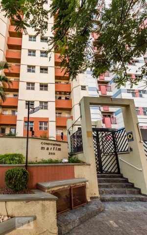 Apartamento para alugar com 40m², 1 quarto e 1 vaga Apartamento para alugar com 40m², 1 quarto e 1 vagaFachada