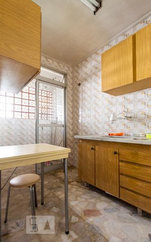 Apartamento à venda com 65m², 2 quartos e 1 vagaCozinha
