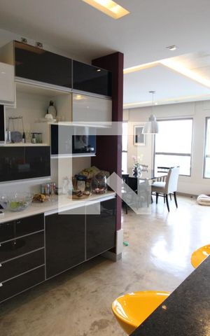Apartamento para alugar com 140m², 2 quartos e 4 vagasCozinha
