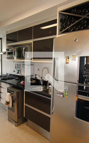 Apartamento para alugar com 140m², 2 quartos e 4 vagasCozinha