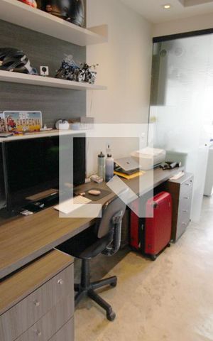 Apartamento para alugar com 140m², 2 quartos e 4 vagasEscritório